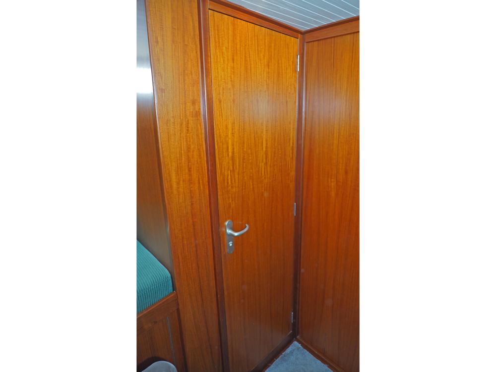 Fore ship, Accommodation